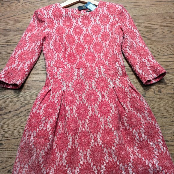 NWT Gorgeous!! Maje Dress Size 1 (XS) with drop waist, textured fabric & POCKETS - Picture 1 of 7